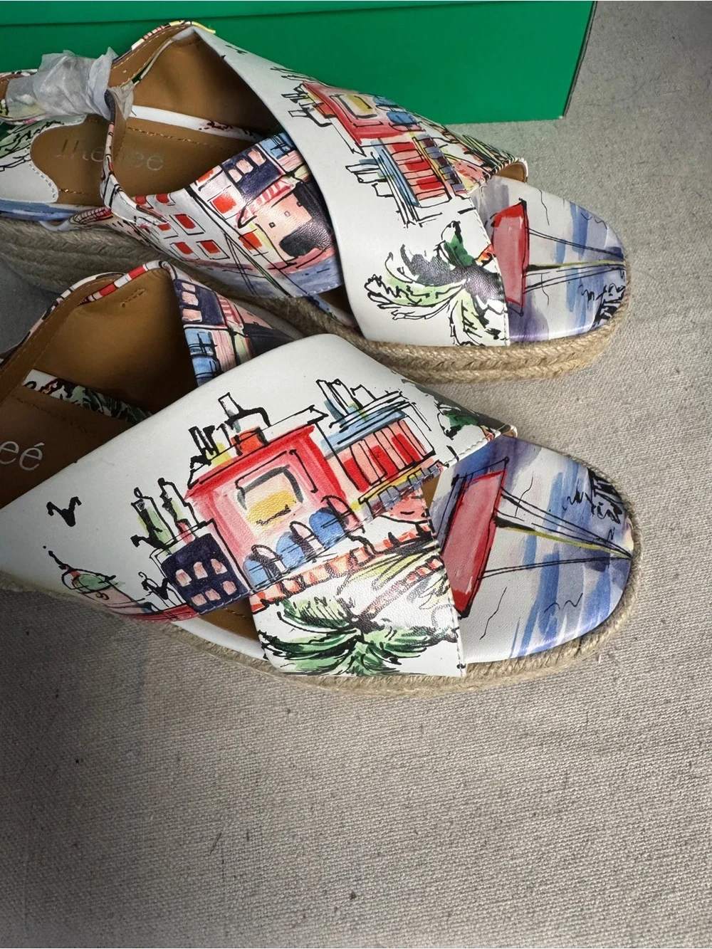 10 J. Renee Lannah White Sunset Multi Wedge Sandals Espadrilles Hawaiian Boats